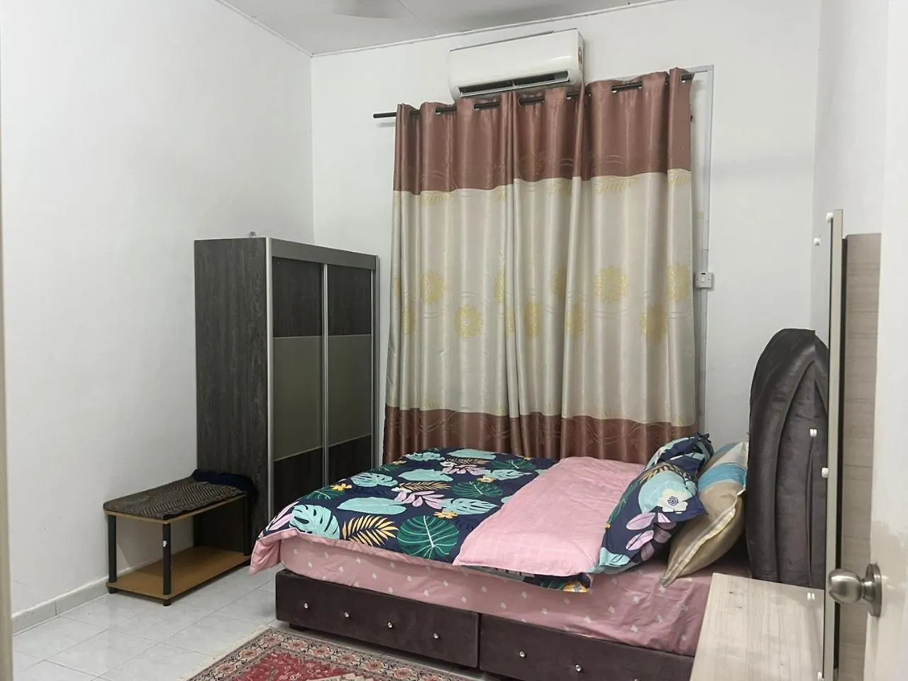 Holiday home Nilai Bronizam Homestay