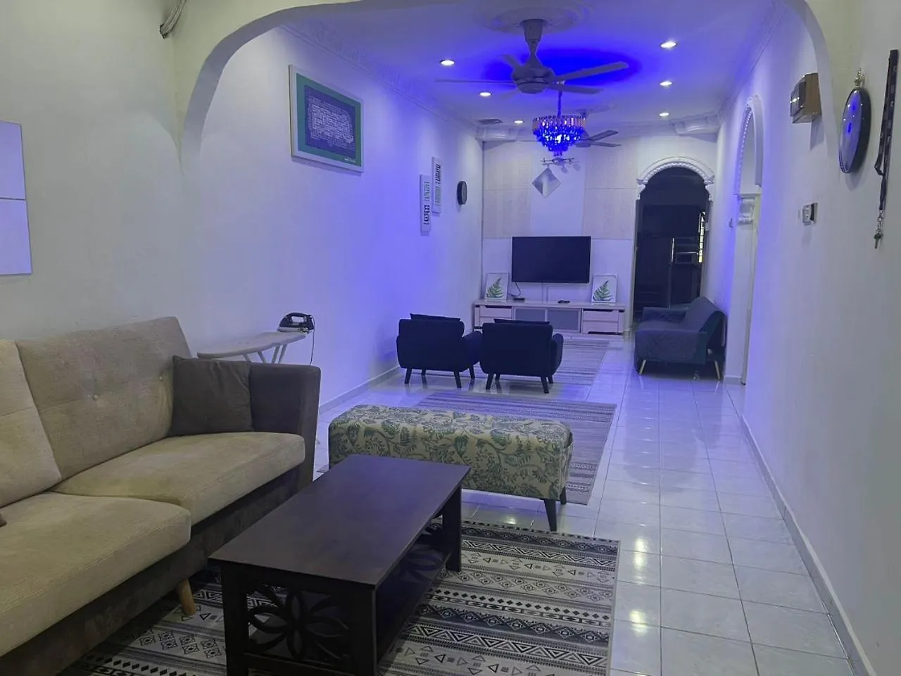 Nilai Bronizam Homestay 0*,